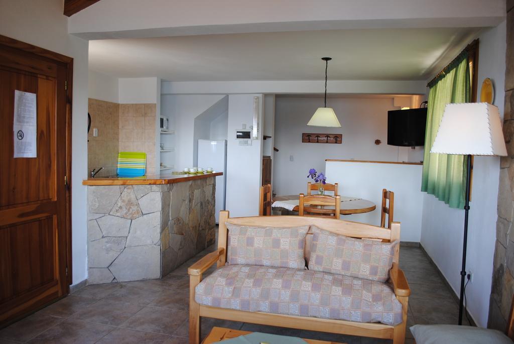 Alun Bungalows Apart San Carlos de Bariloche Zimmer foto