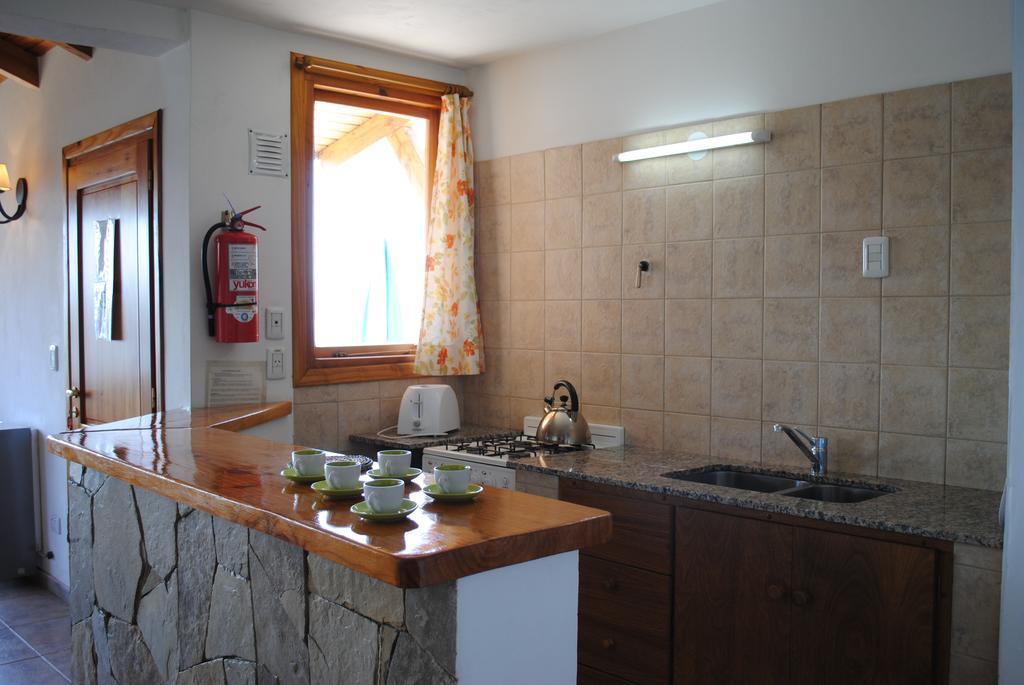 Alun Bungalows Apart San Carlos de Bariloche Zimmer foto